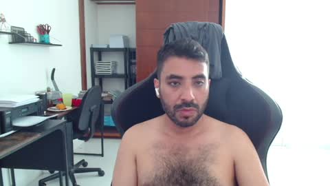 Snapshot of vallartamexi chatting on 03.27.26 Roberto Carlos online show from 03.27.26