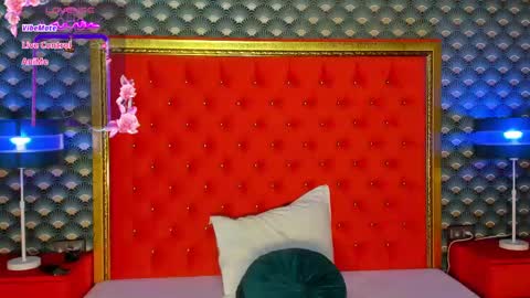 Valerie Val V online show from 03.02.25