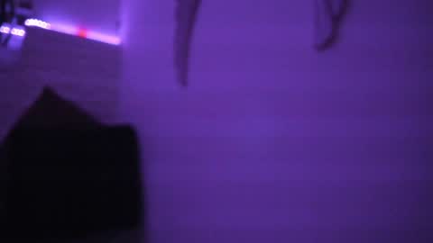 Vallolet Peach  online show from 01.23.25