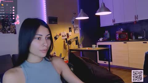 Snapshot of valorant_girl chatting on 09.14.25 Little Devil online show from 09.14.25