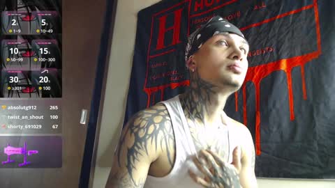 Snapshot of vampiredavyd chatting on 01.15.25 david guzman i model independenthelp me with a thumbs up online show from 01.15.25