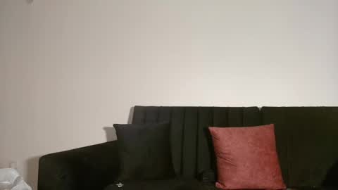 Snapshot of vampiredavyd chatting on 03.08.25 david guzman i model independenthelp me with a thumbs up online show from 03.08.25