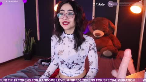 Snapshot of vampy_dolll chatting on 02.07.25 vampy_dolll online show from 02.07.25