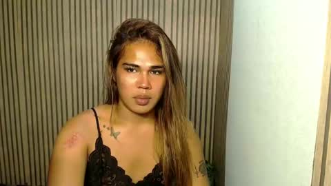 Snapshot of vampy_ebony_laxine chatting on 01.02.25 vampy_ebony_laxine online show from 01.02.25