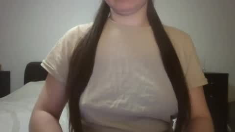 Snapshot of vanesajewel chatting on 03.03.25 VanesaJewel online show from 03.03.25