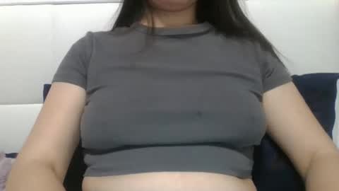 Snapshot of vanesajewel chatting on 11.05.25 VanesaJewel online show from 11.05.25