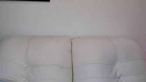 Snapshot of vanesam chatting on 06.23.26 vanessa and samantha online show from 06.23.26