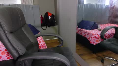 Snapshot of vanessa_7_ chatting on 02.25.26 Vanessa online show from 02.25.26