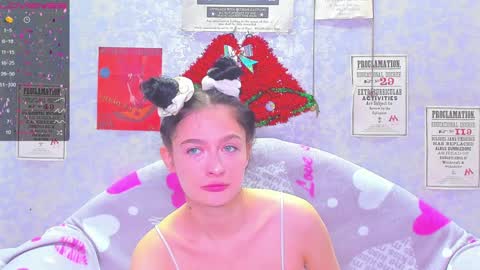 RUSSIAN BARBIE BABE online show from 12.15.24