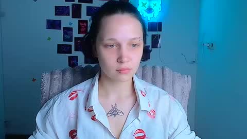 Vanessa online show from 05.18.26