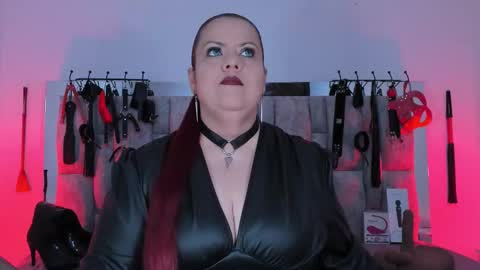 Vanessa online show from 11.12.25