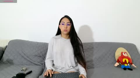 vanessaadol online show from 05.16.26