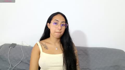 vanessaadol online show from 07.07.26