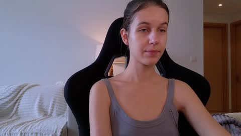 vanessa online show from 01.04.25