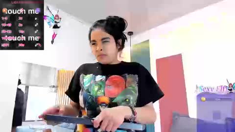 Snapshot of vanessadoofenshmirtz chatting on 03.25.26 Mrs Doofenshmirtz online show from 03.25.26