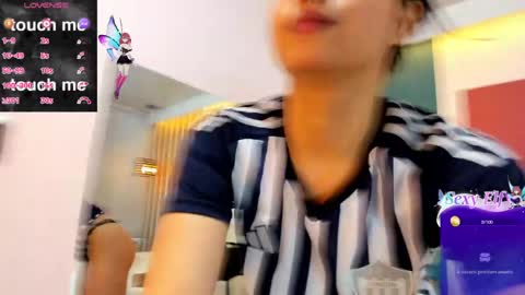 Snapshot of vanessadoofenshmirtz chatting on 04.16.26 Mrs Doofenshmirtz online show from 04.16.26