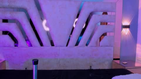 vanessaduval online show from 02.03.26