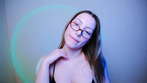 Vanessa online show from 02.14.25