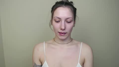 Snapshot of vanessakim_ chatting on 02.06.26 Vanessa online show from 02.06.26