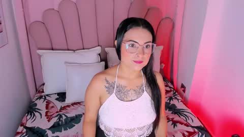 vanessamirren online show from 10.20.25