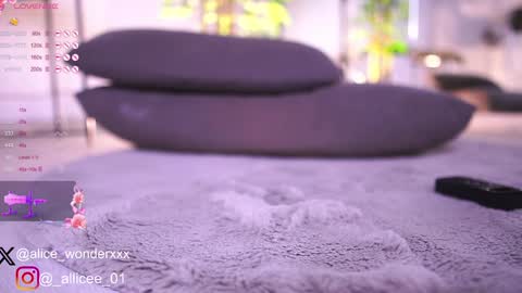 Vanessa Simon online show from 02.07.25