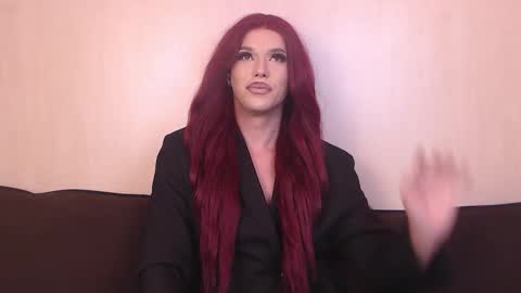 Snapshot of vanessaviperr chatting on 09.17.25 Vanessa online show from 09.17.25