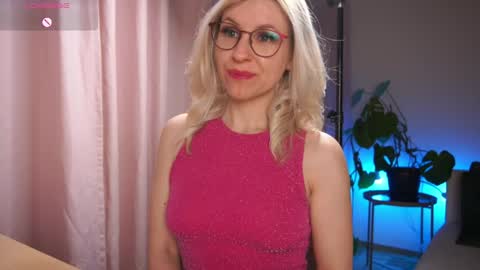 Vanessa online show from 04.05.26