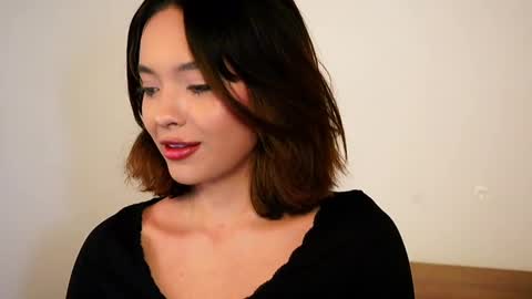 Snapshot of vanesse_ chatting on 03.06.25 Irina online show from 03.06.25