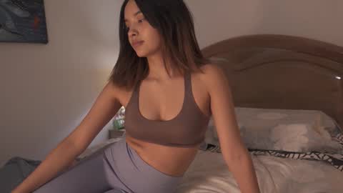 Snapshot of vanesse_ chatting on 09.26.25 Irina online show from 09.26.25