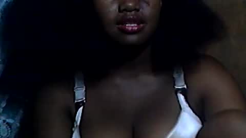 vaniah321 online show from 01.16.25