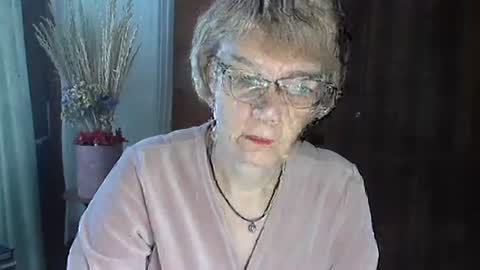 Snapshot of vanillaxcreamy chatting on 01.30.25 Vanillaxcreamy online show from 01.30.25