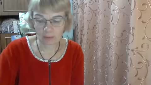 Snapshot of vanillaxcreamy chatting on 02.18.25 Vanillaxcreamy online show from 02.18.25