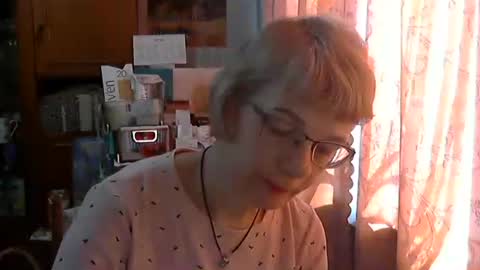 Snapshot of vanillaxcreamy chatting on 03.09.25 Vanillaxcreamy online show from 03.09.25