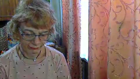 Snapshot of vanillaxcreamy chatting on 02.22.26 Vanillaxcreamy online show from 02.22.26