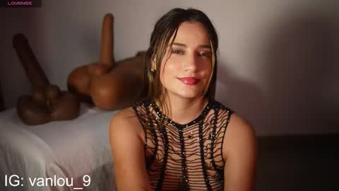 Snapshot of vaniluu9 chatting on 10.22.25 Vanilu online show from 10.22.25