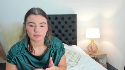 Vannesa online show from 04.06.26