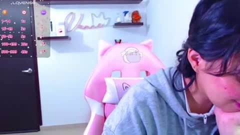 Vanesa online show from 03.12.25