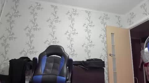 Snapshot of vano_822 chatting on 06.25.26 vano_822 online show from 06.25.26