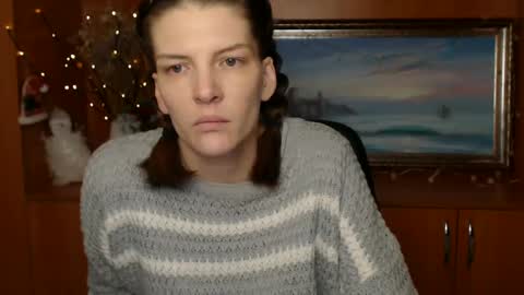 Snapshot of vanrey_ chatting on 02.14.25 Vanessa online show from 02.14.25