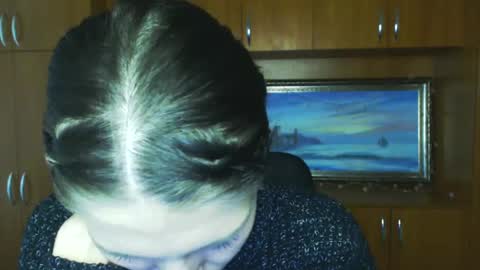 Snapshot of vanrey_ chatting on 03.05.25 Vanessa online show from 03.05.25