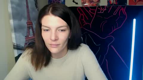 Snapshot of vanrey_ chatting on 10.17.25 Vanessa online show from 10.17.25