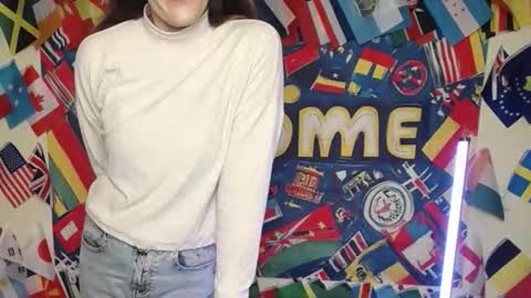 Snapshot of vanrey_ chatting on 11.20.25 Vanessa online show from 11.20.25