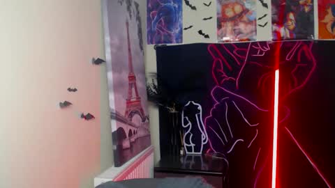 Snapshot of vanrey_ chatting on 11.27.25 Vanessa online show from 11.27.25