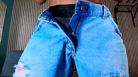 Snapshot of vans_ross chatting on 02.03.26 Vans Ross online show from 02.03.26