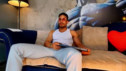 Snapshot of vans_ross chatting on 02.23.26 Vans Ross online show from 02.23.26