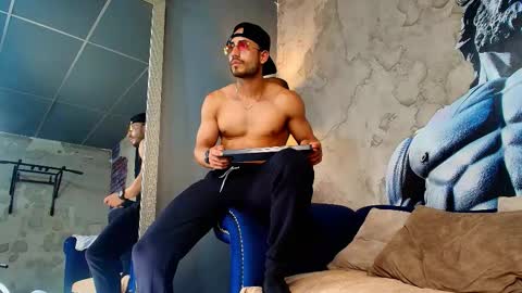 Snapshot of vans_ross chatting on 02.27.26 Vans Ross online show from 02.27.26