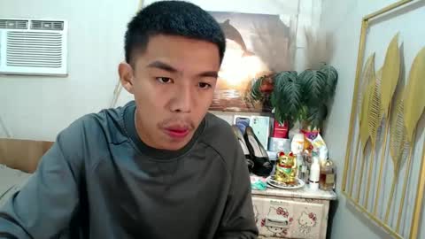 Snapshot of vanxxx2005 chatting on 02.23.25 vanxxx2005 online show from 02.23.25