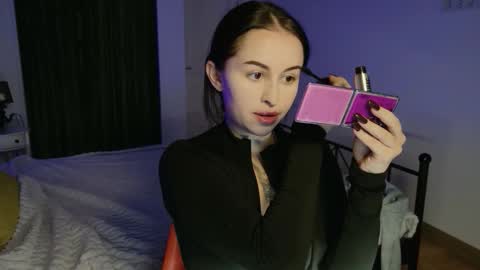 vaolietkat online show from 12.04.25