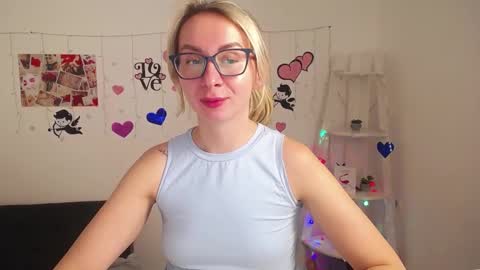 Snapshot of vasilisasii chatting on 01.16.25 Vasilisa online show from 01.16.25