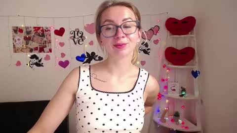 Snapshot of vasilisasii chatting on 02.05.25 Vasilisa online show from 02.05.25